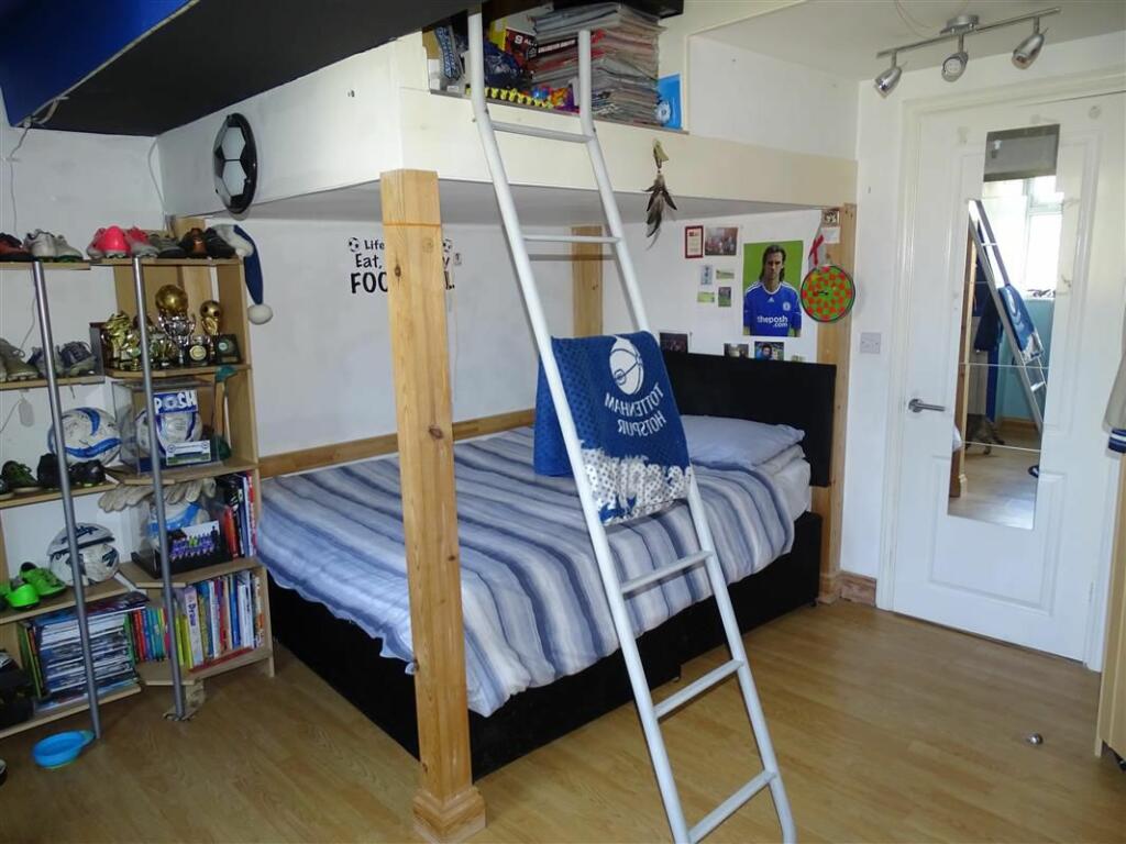 Bedroom 4 B