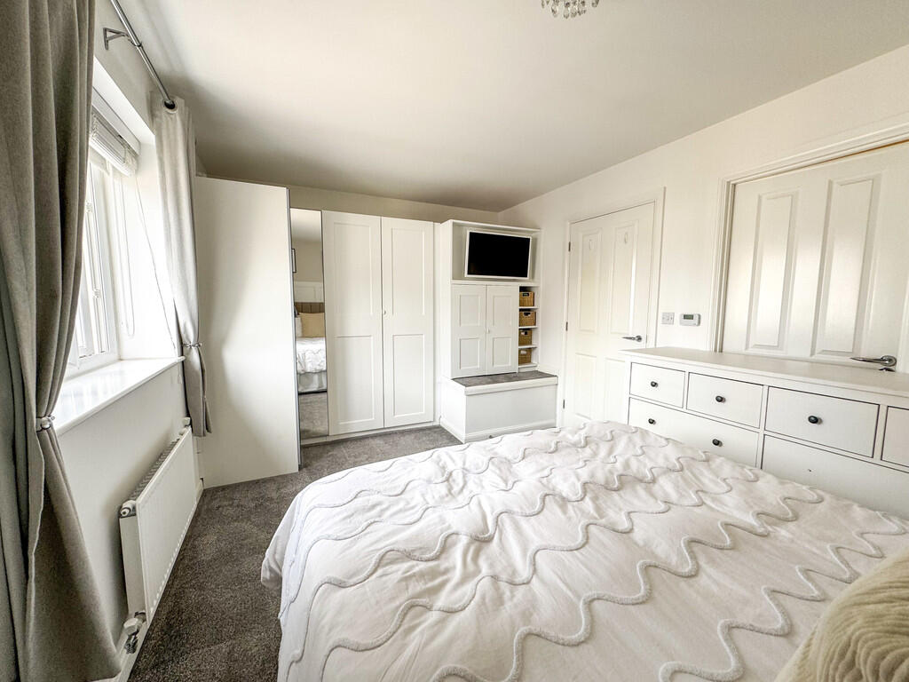 bed1 image2