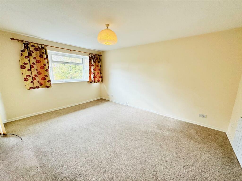 living room.jpg
