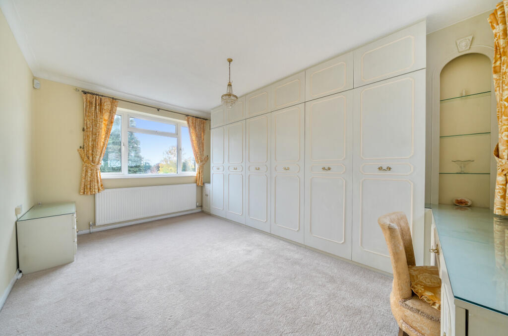 1375790-9-690cab8...