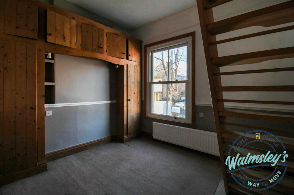 Front bedroom