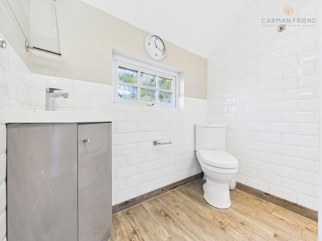Ensuite