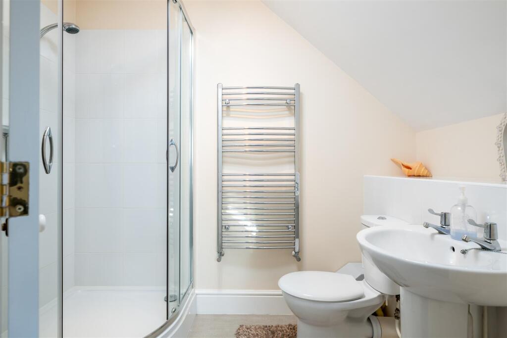 260105 - 90 Hookhams Lane, Renhold - 30.jpg