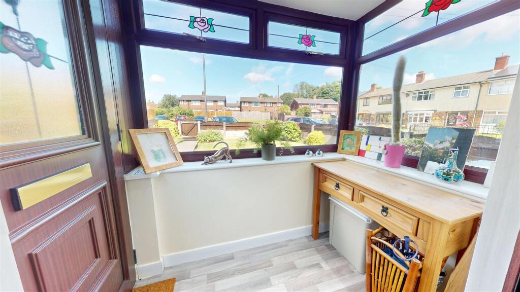 Marsland Grove Porch