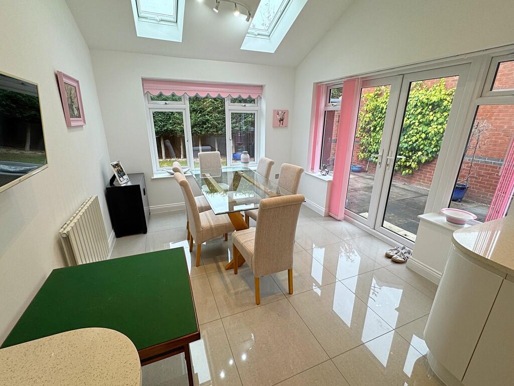 Dining End Kitche...