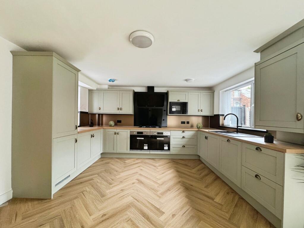 Show Home Photograph