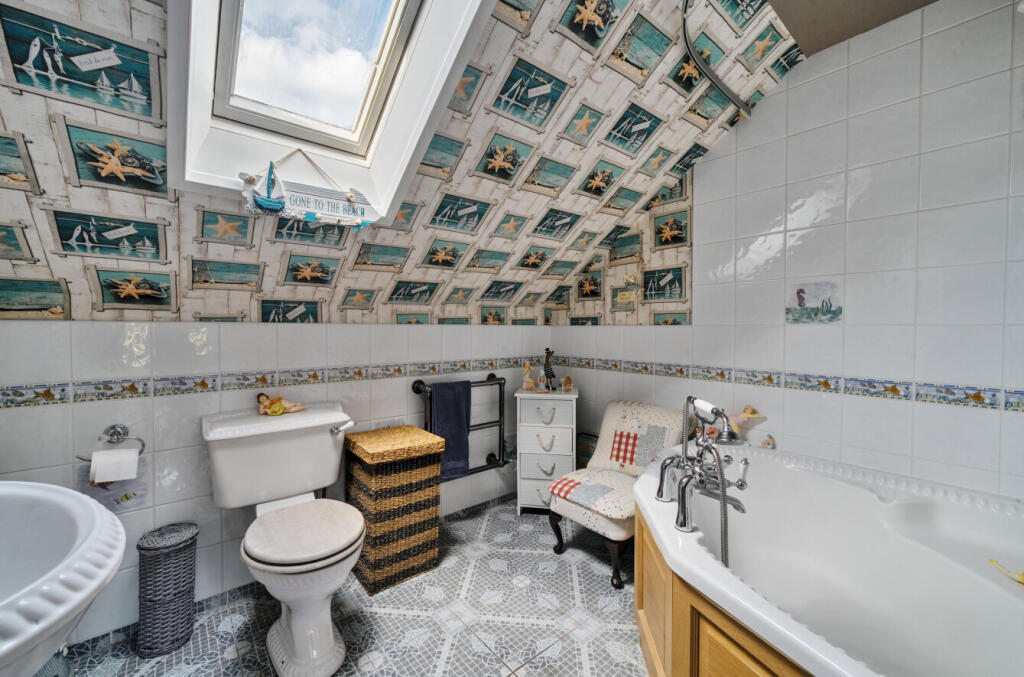 1299573-3-6837522...