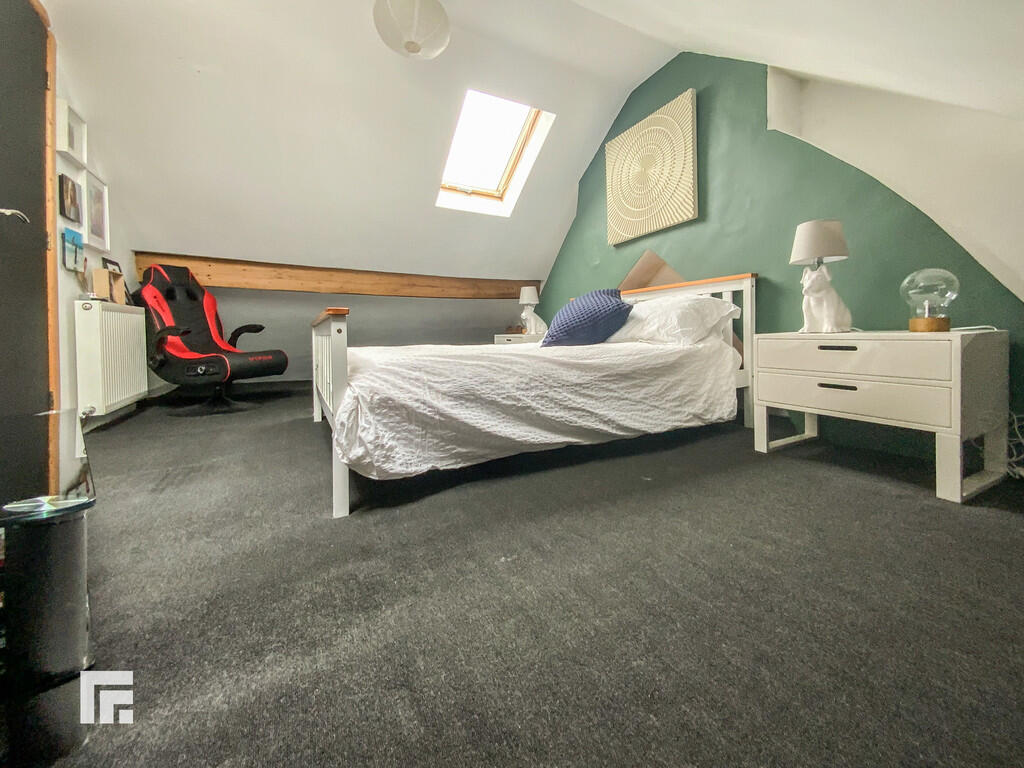 85 Cardiff Road V...