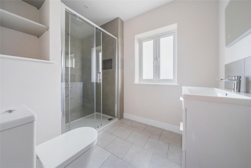 Bedroom One En Suite