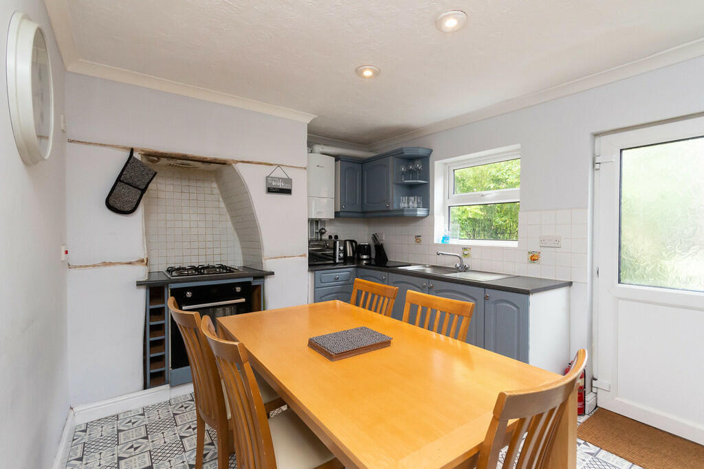Kitchen and dinin...