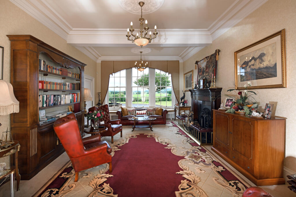 Broomrigg Mansion House, Holywood, DG2 0RJ - Braid