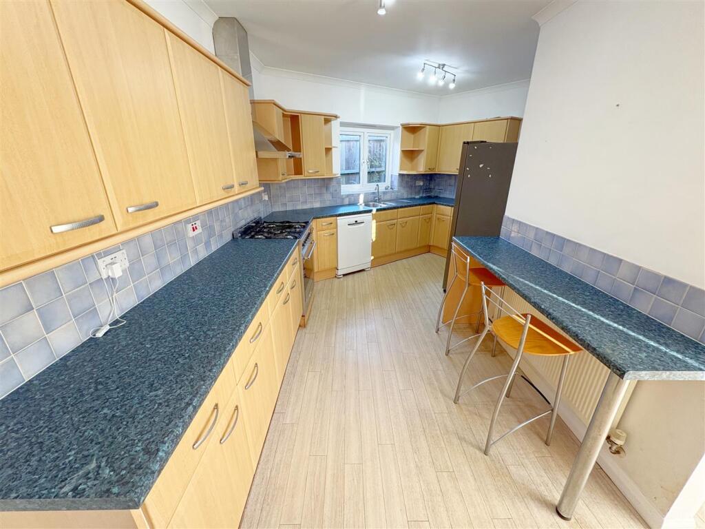 Kitchen_Breakfast room.jpg