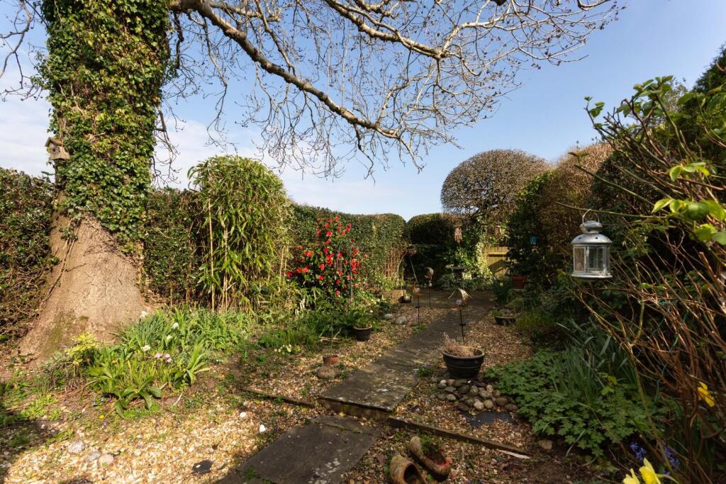 Henfield Common South-1.jpg