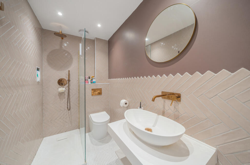 1297261-22-682f14...