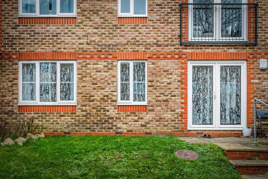 18-Sevenoaks-Close-20.jpg