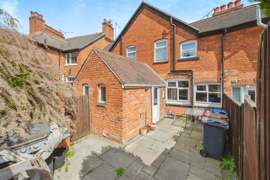 Rear Garden: