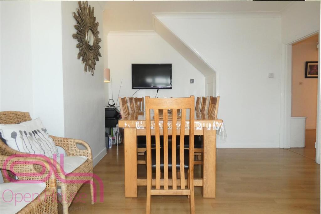 Hanworth Rd - Dining Room.jpg