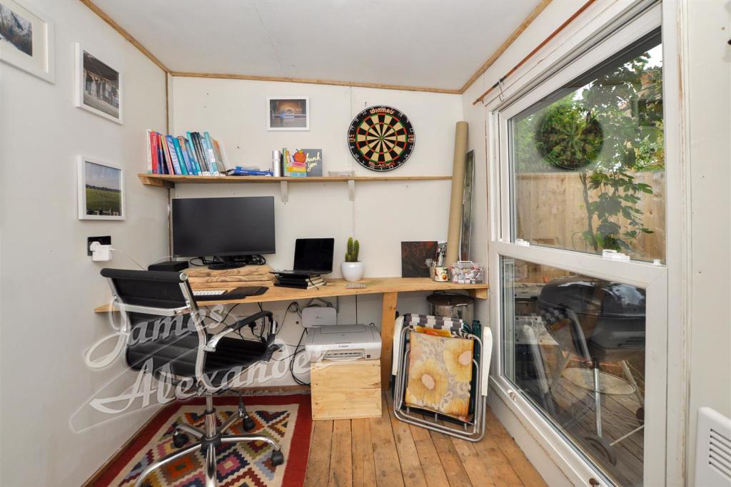 Garden Office