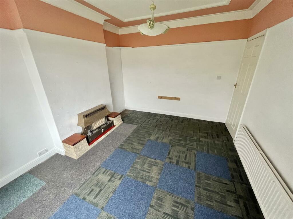 Dining Room Aspect 3