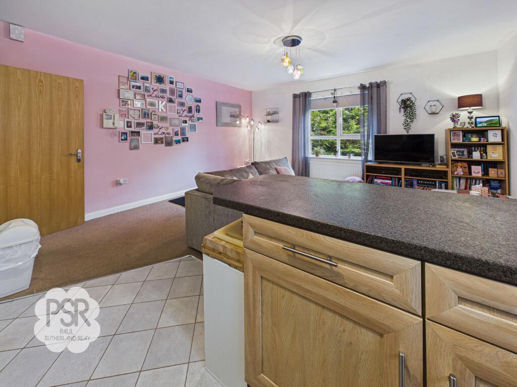 Kitchen / Living Room