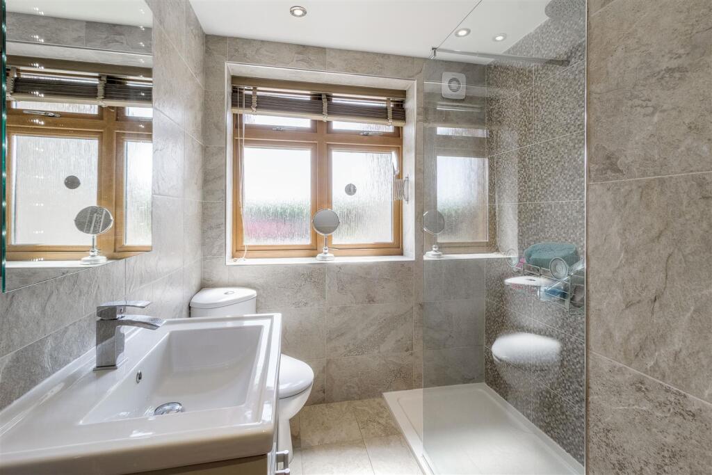 Kinabalu, Green End Rd, Fillongley