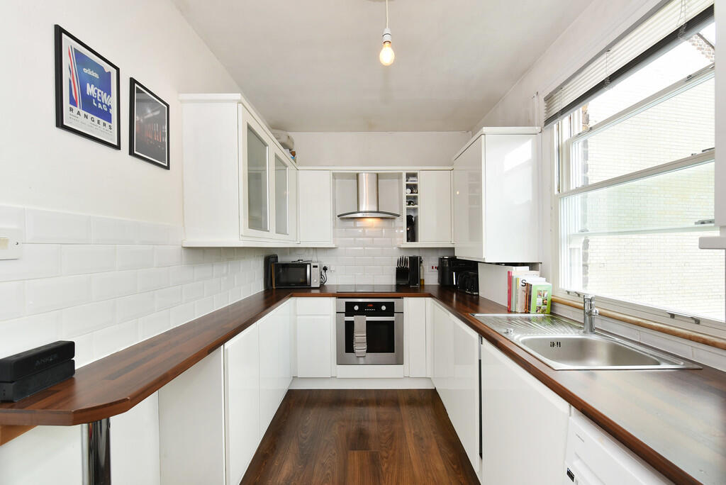 31C Brookfield Ro...