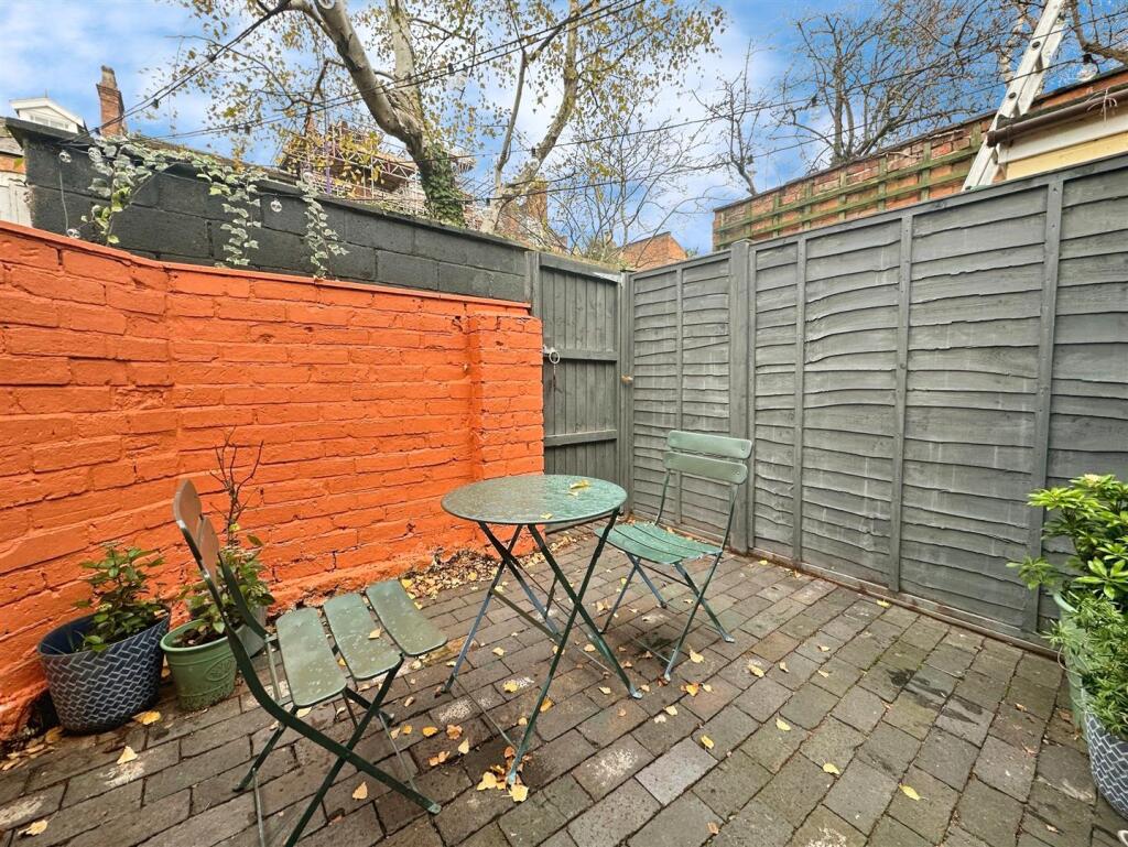 2b9eb310--44A0-A3BF-332A97AC6D1C-69919-00002D01A01