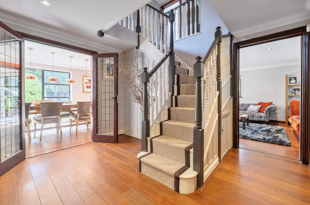 1306183-1-684c45f...