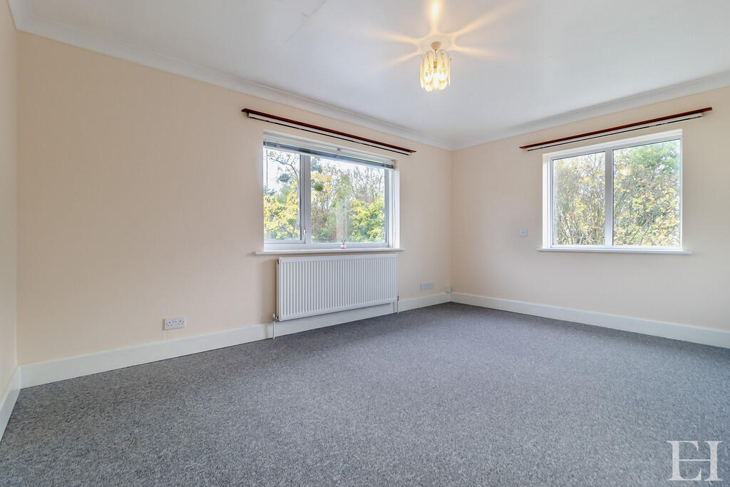 8626755-interiorW...