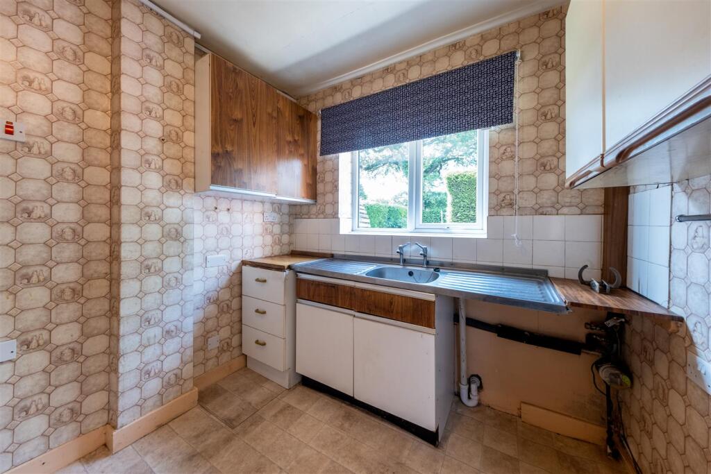 3 Valley Lane-002.jpg