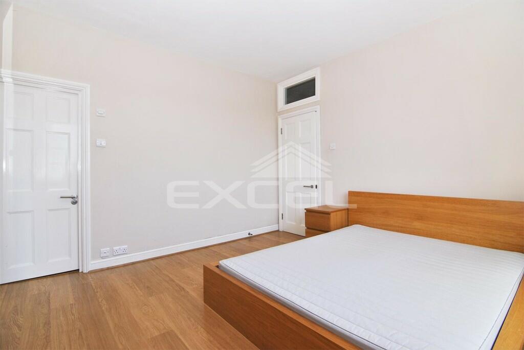 BEDROOM 1 (3)