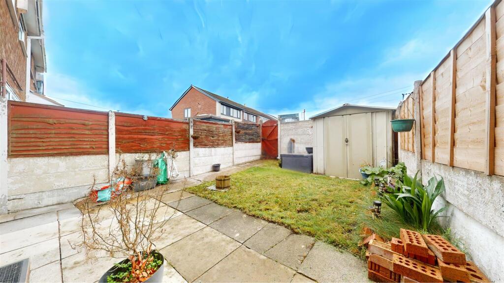 Poynter Street Rear Garden