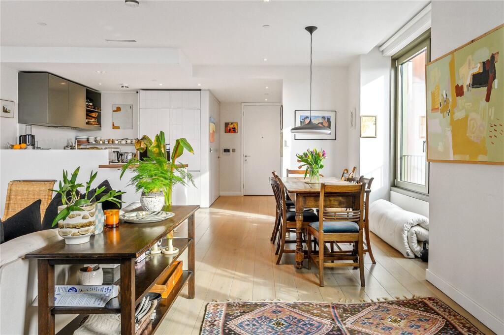 Reception/Kitchen
