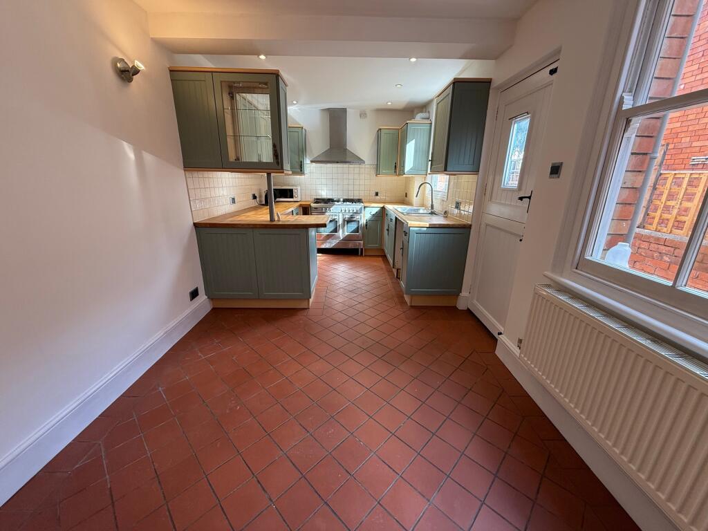 Kitchen-angle 2