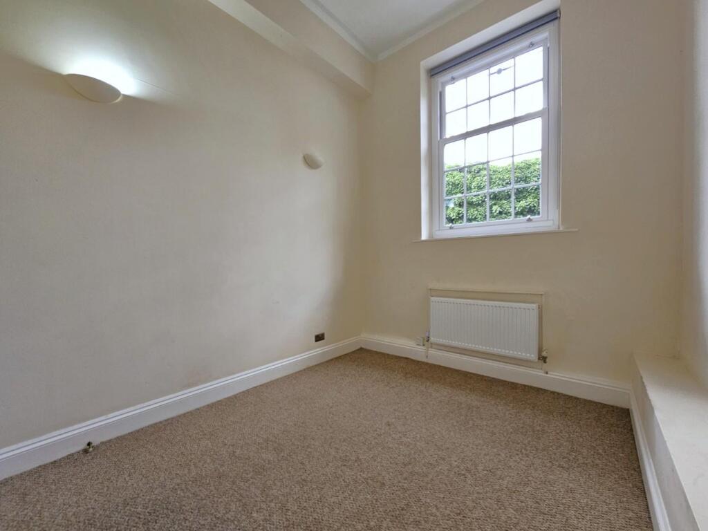 Bedroom One.jpg