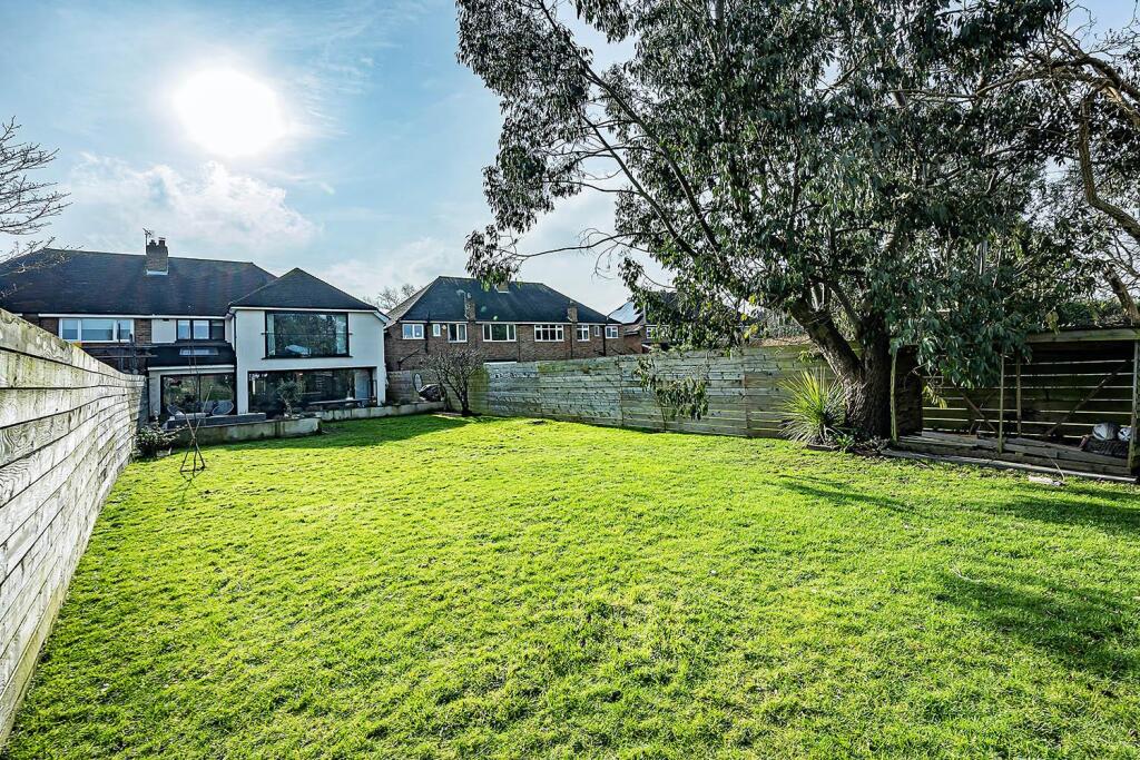 22MilvtnRdKnwRv5s copy.jpg