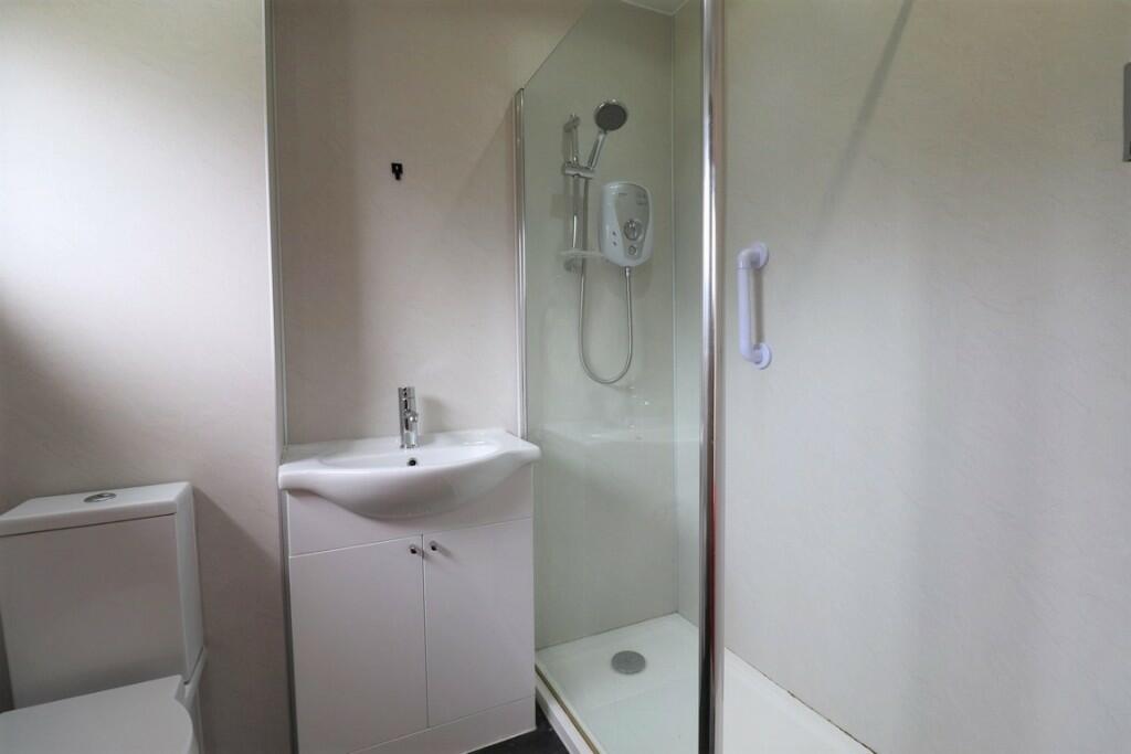 Shower room 