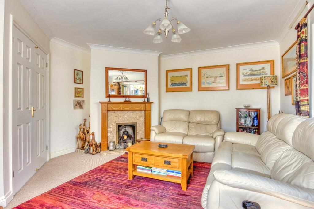 Ewemove Taunton - Graham Way (25)