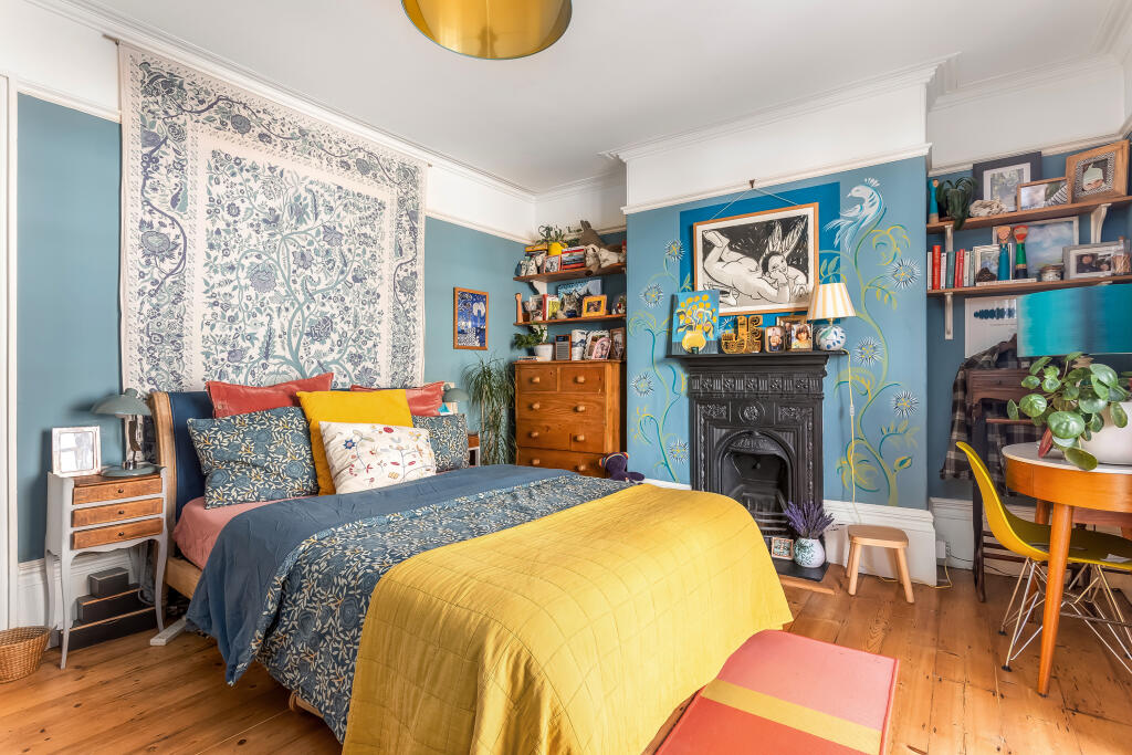 bedroom8