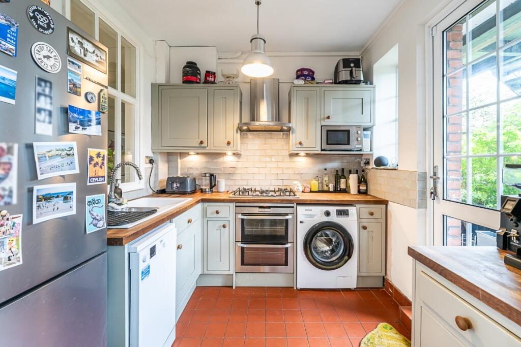 Flat-30-Park-Hill...