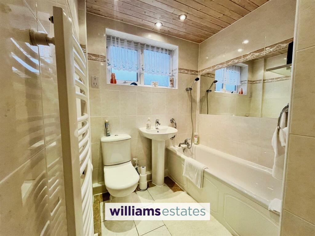 Ground Floor Bathroom