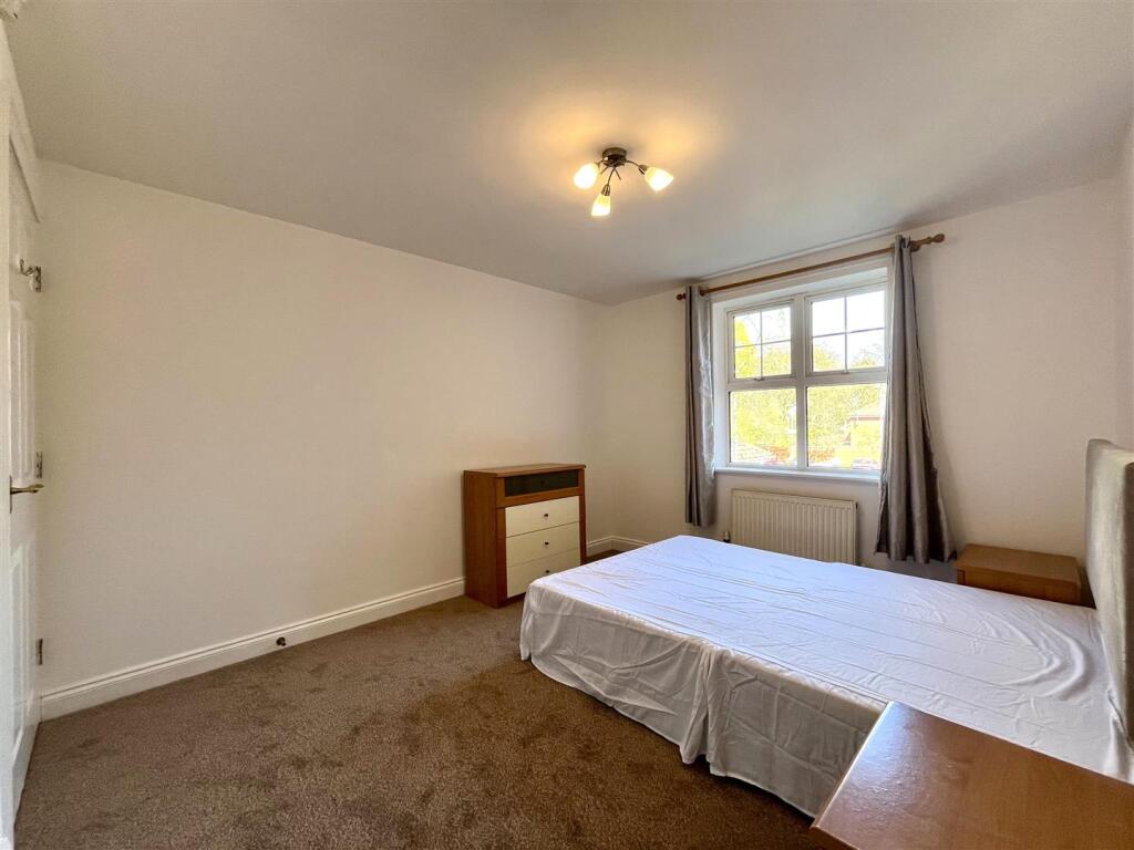 Bedroom 1 Aspect 2