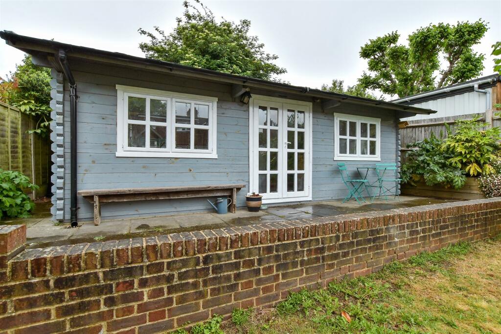 Workshop/Outbuildings