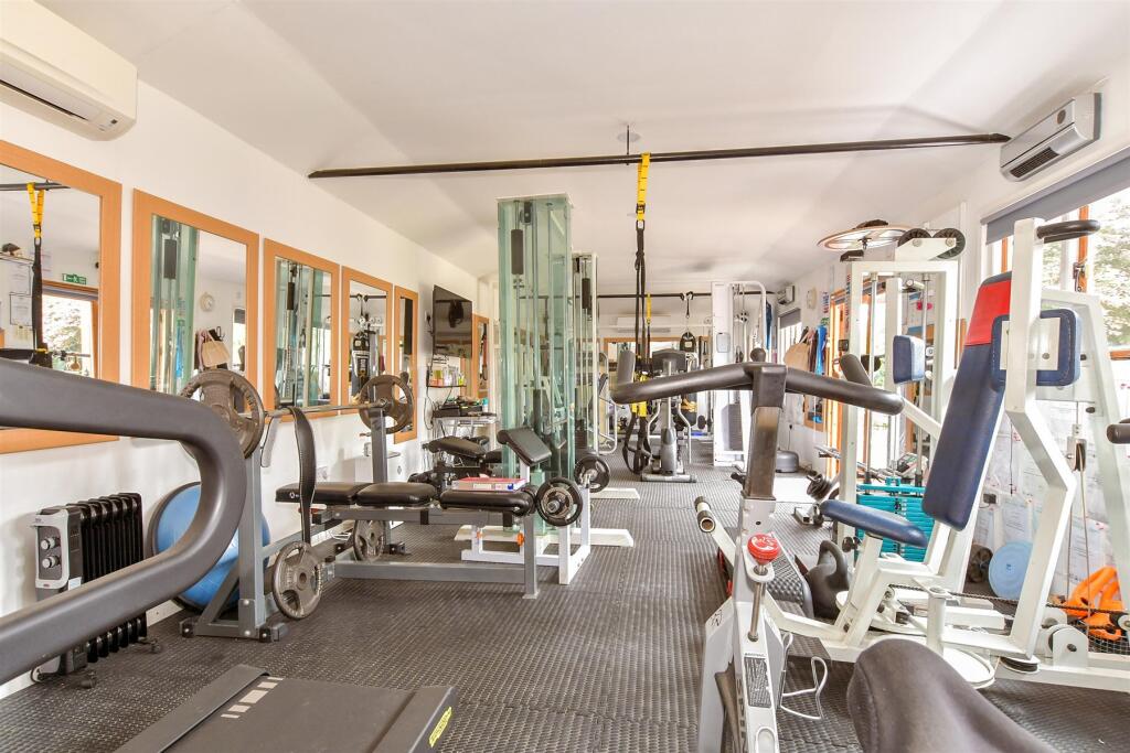 External Lifestyle Photograph