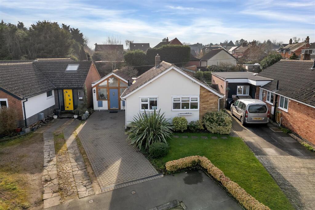 8 Hunters Rise PH-1.jpg