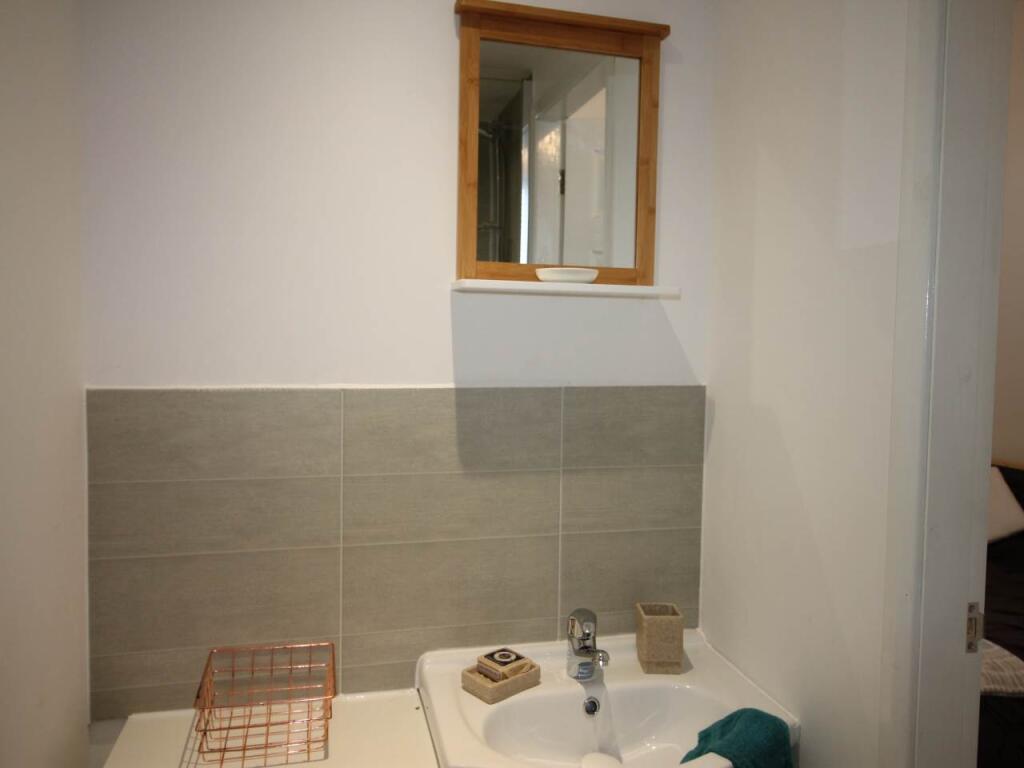 En-suite 1