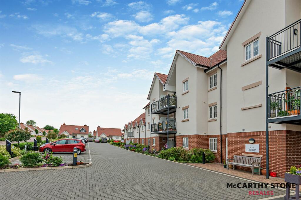 8600809-exterior07-800.JPG