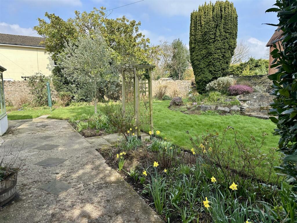 GARDENS