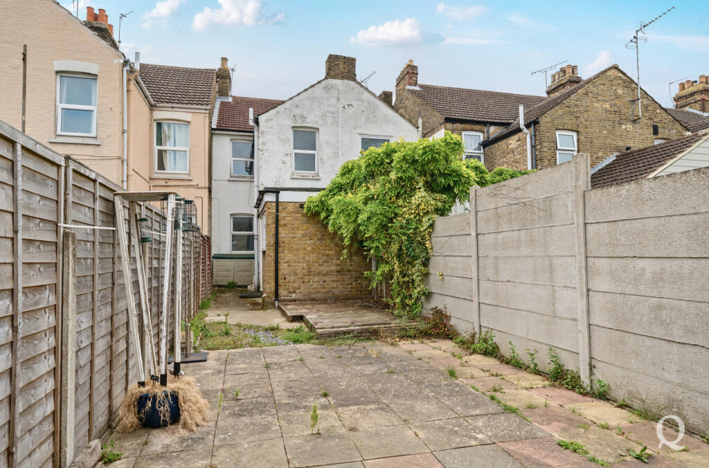 cbd60de5-4220-450...