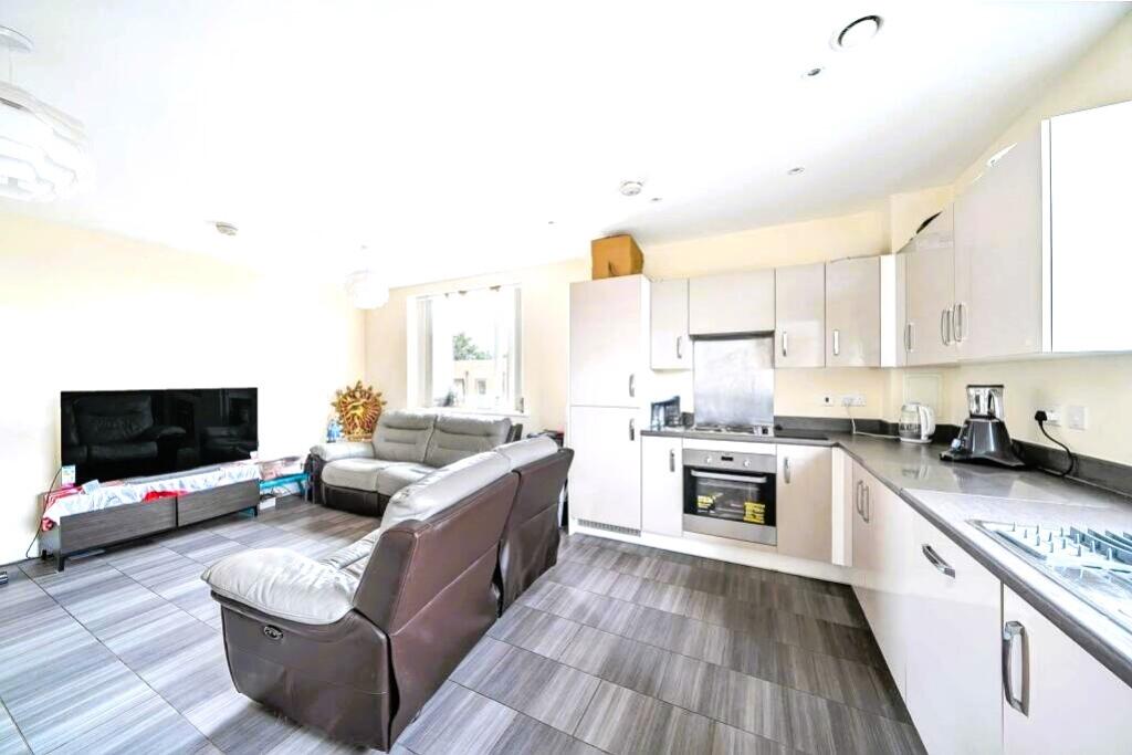 57275_1287010_IMG_03_0001_E